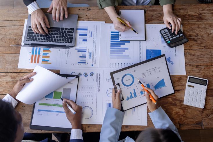 5 Costly Payroll Mistakes South African SMEs Make (And How FinEdge Helps George Businesses Avoid Them)